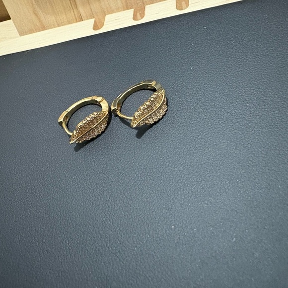 Golden Leaf Earrings - Picture 6 of 6